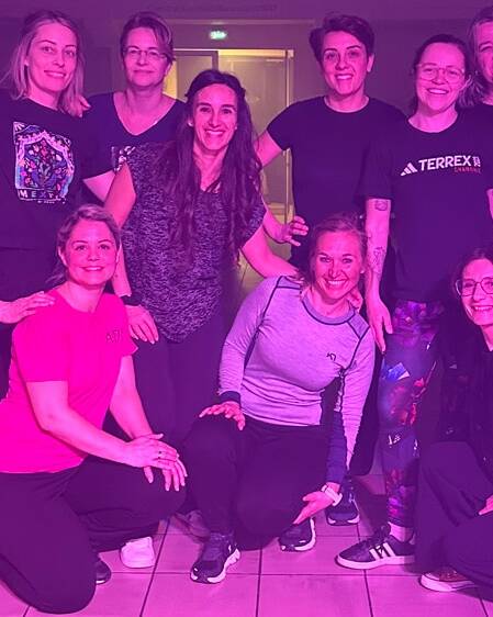 Les mom's Inter pendant l'initiation danse à Sallanches en 2024